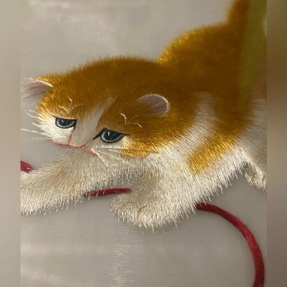 Double Sided Cat Silk Embroidery Art